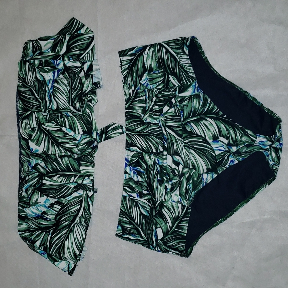 a.n.a Green Leaf Print Bikini